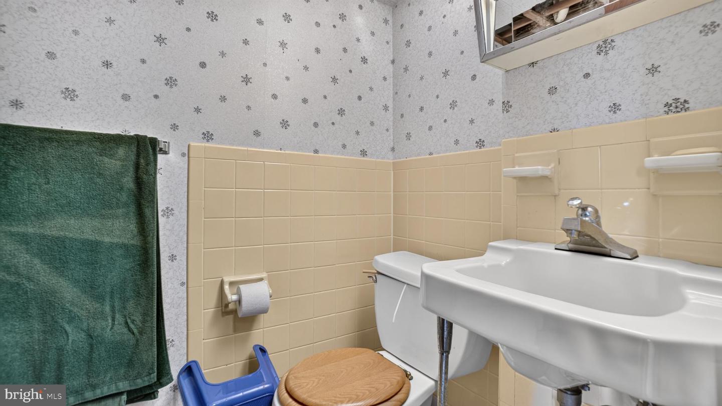 3131 Castleleigh Rd Property Photo 24
