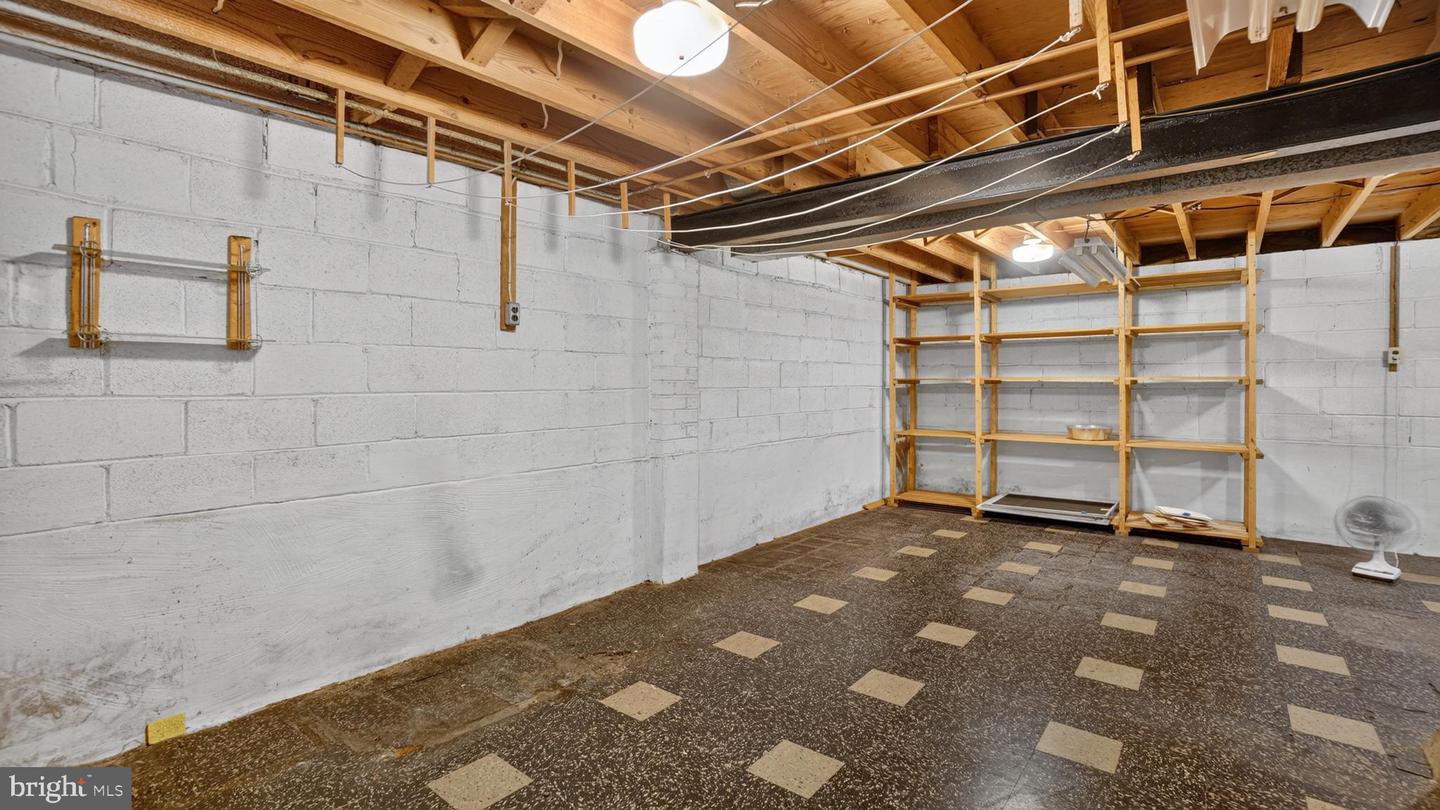 3131 Castleleigh Rd Property Photo 25