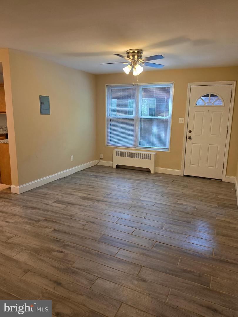 610 Kennebec Ave #b2 Property Photo 2