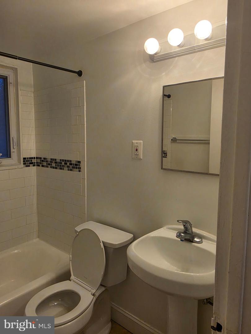 610 Kennebec Ave #b2 Property Photo 7