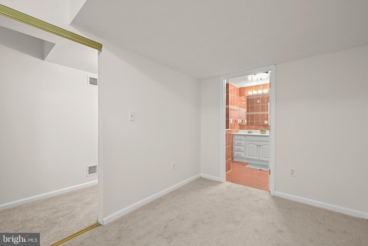 10600 Vantage Ct Property Photo 76