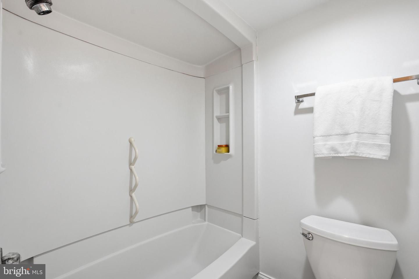 15100 Interlachen Dr #4-822 Property Photo 18