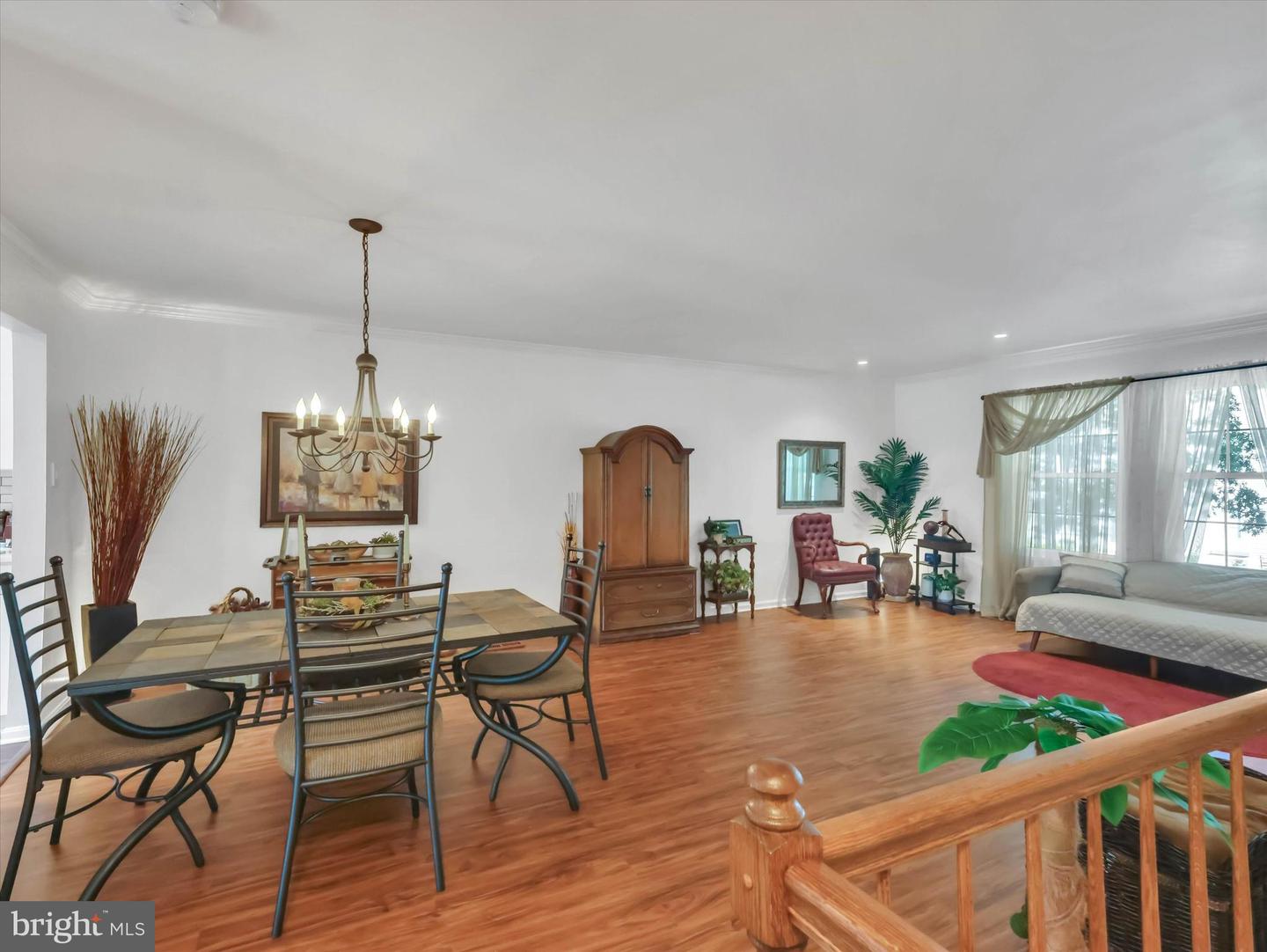 2334 London Bridge Dr Property Photo 15