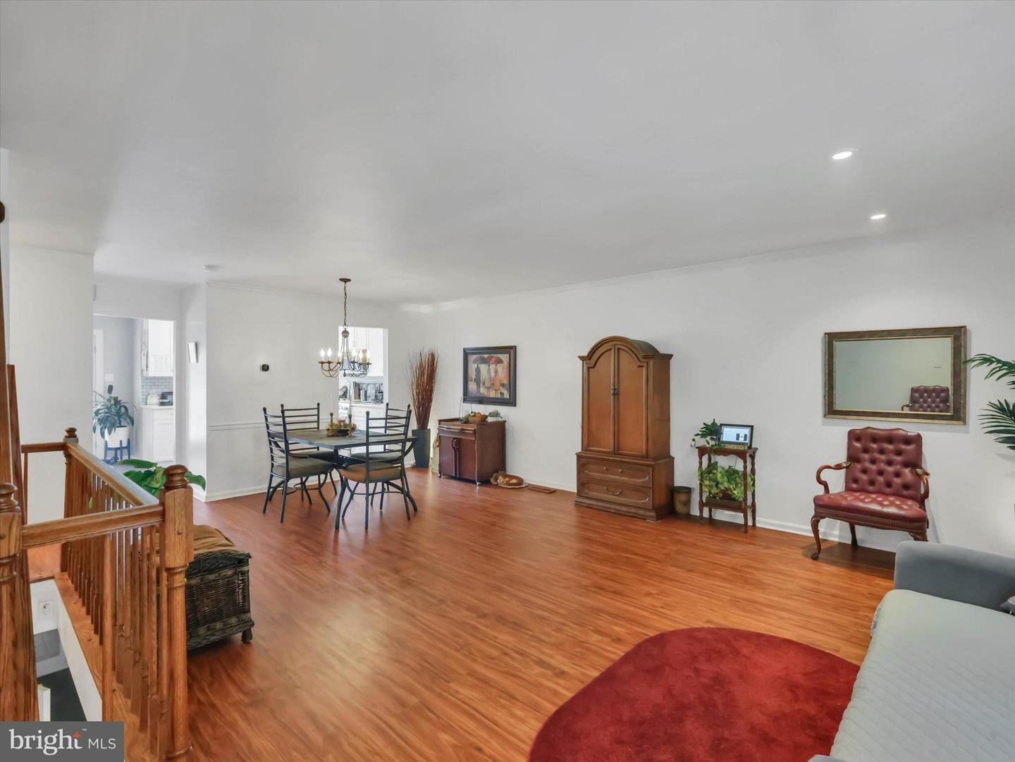 2334 London Bridge Dr Property Photo 18