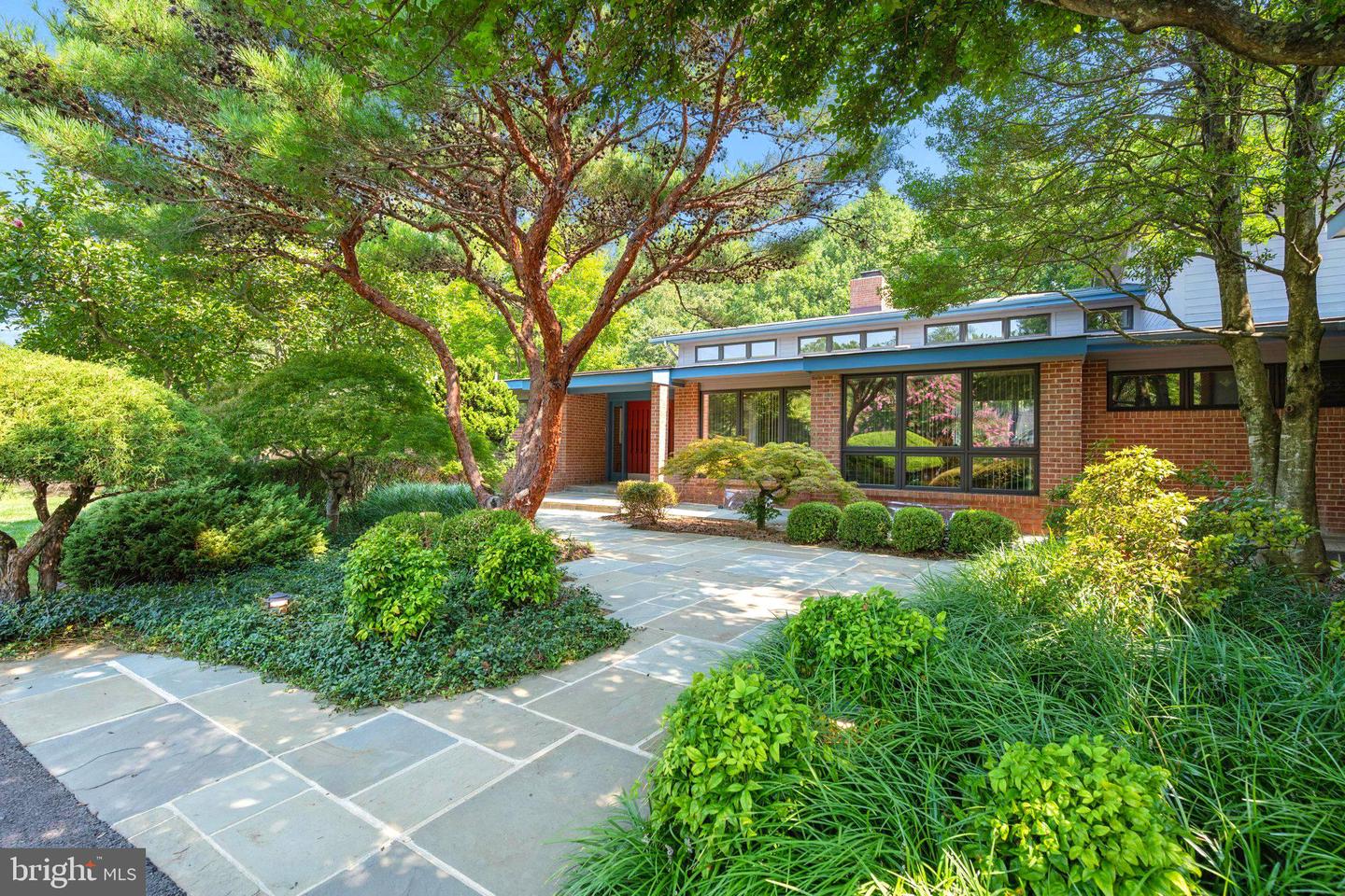 17026 Barn Ridge Dr Property Photo 1