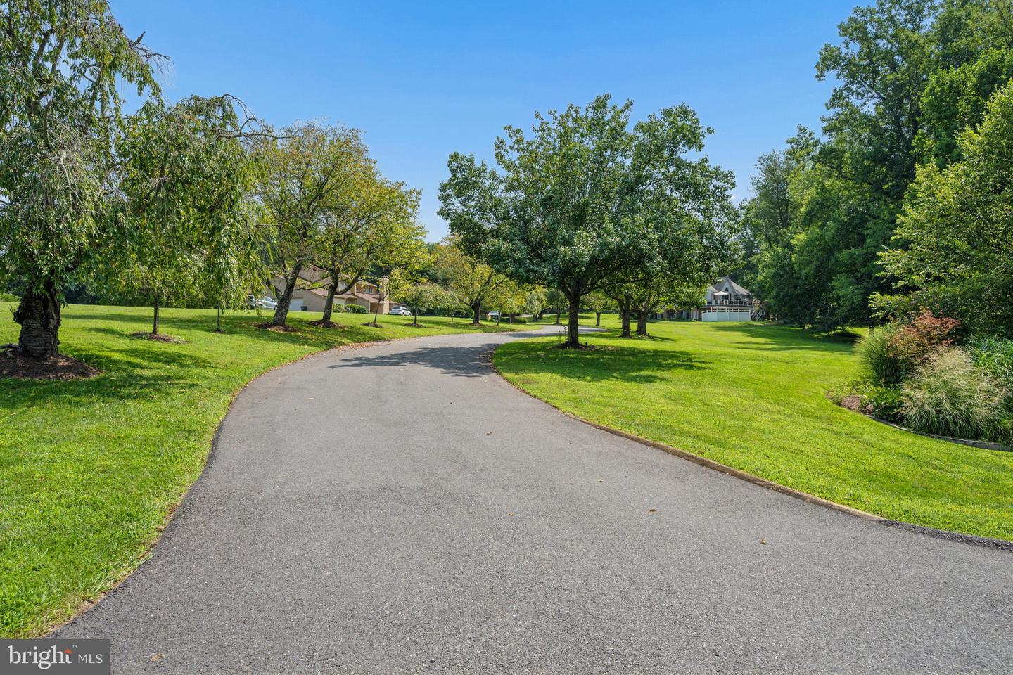 17026 Barn Ridge Dr Property Photo 17