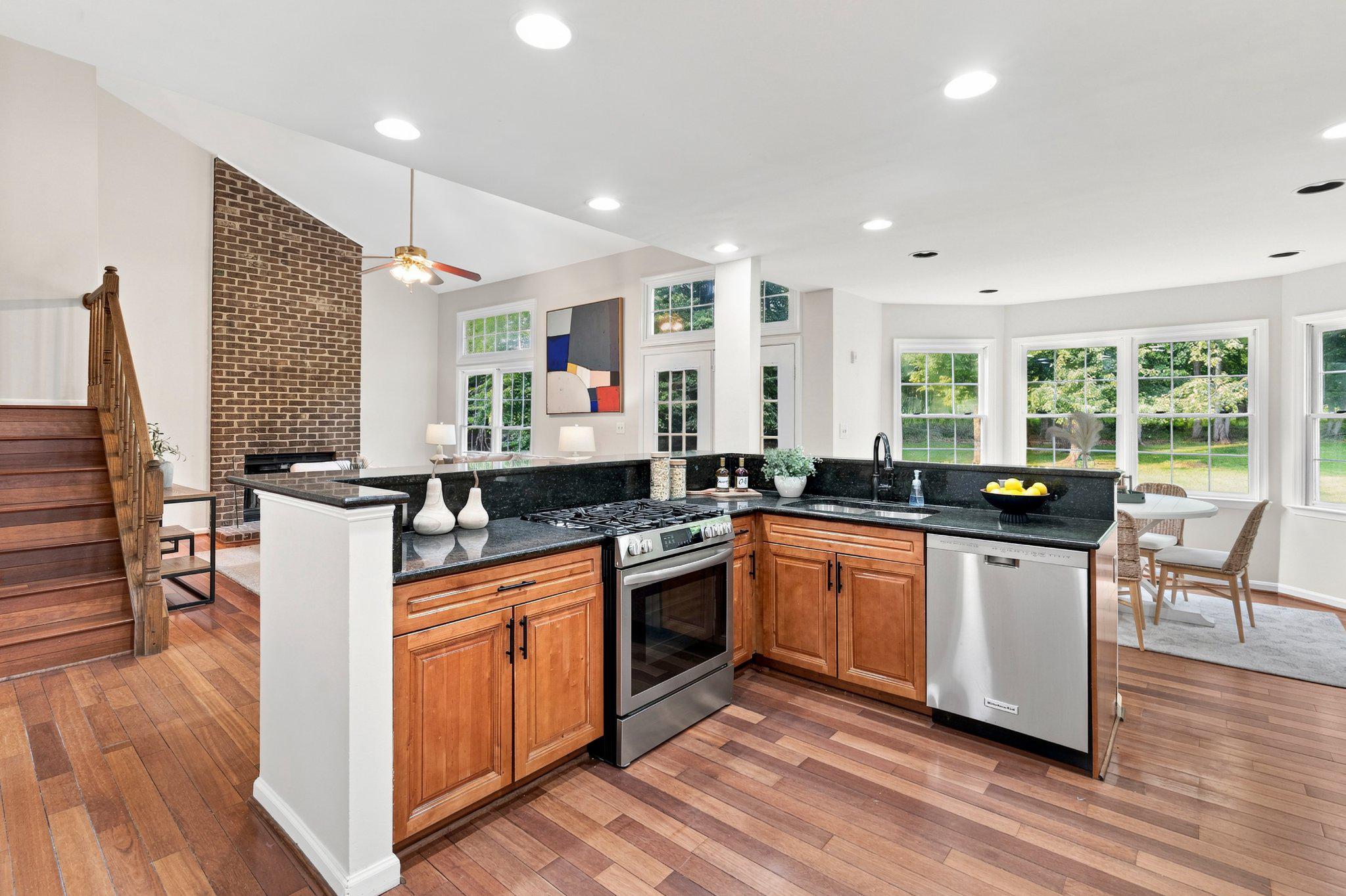 15212 Baileys Ln Property Photo 10