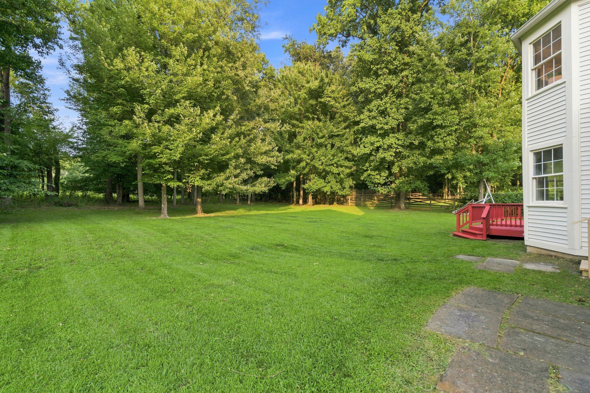 15212 Baileys Ln Property Photo 17