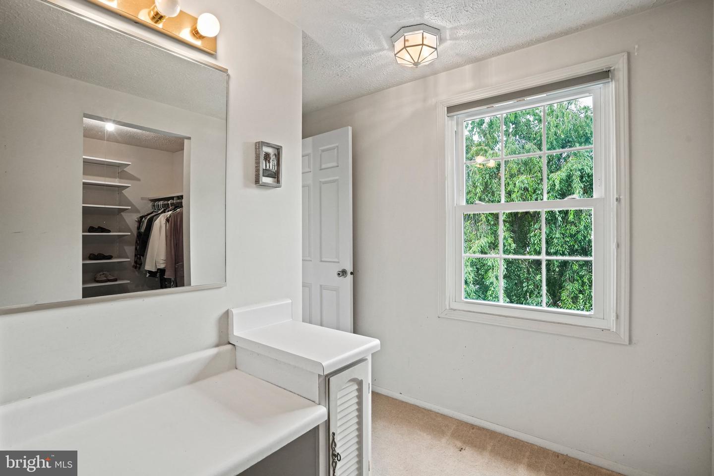 19032 Jamieson Dr Property Photo 23