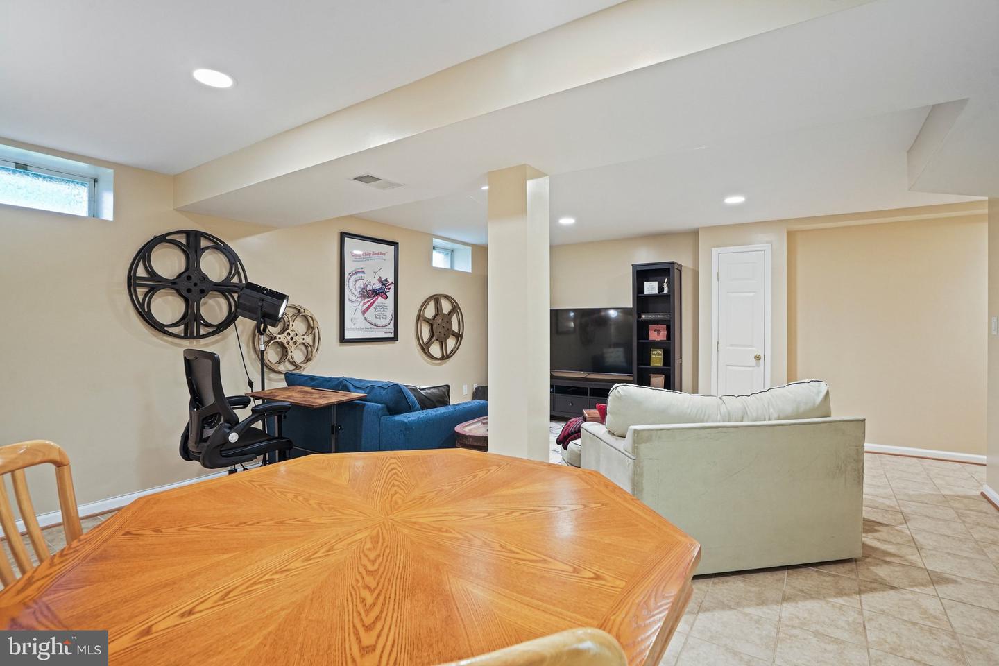 19032 Jamieson Dr Property Photo 32