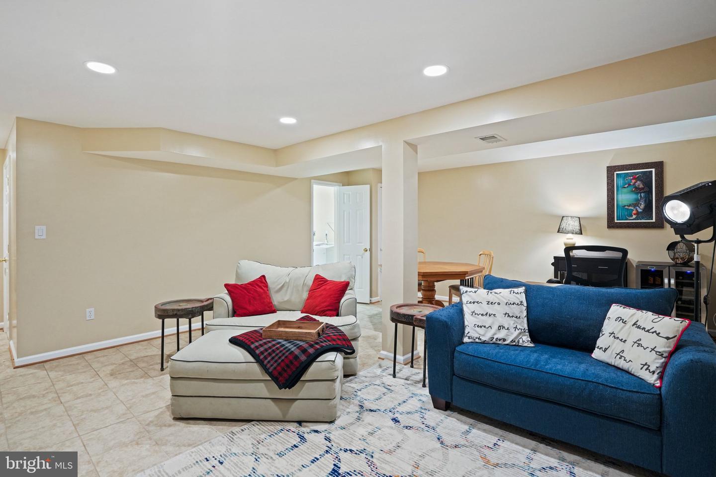 19032 Jamieson Dr Property Photo 33