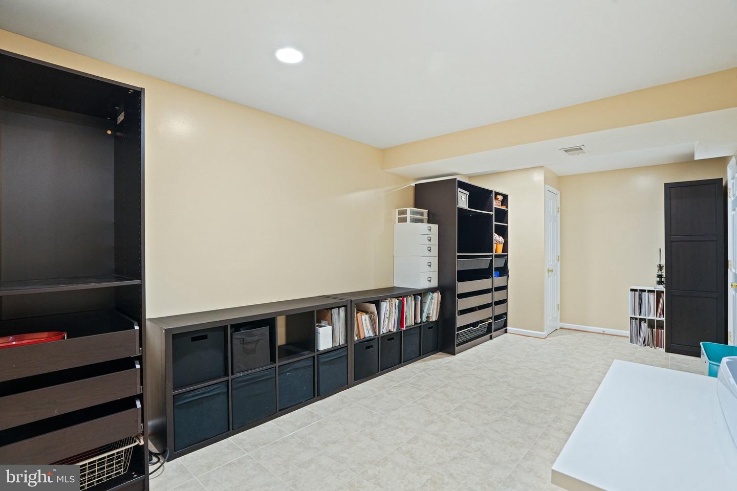 19032 Jamieson Dr Property Photo 34