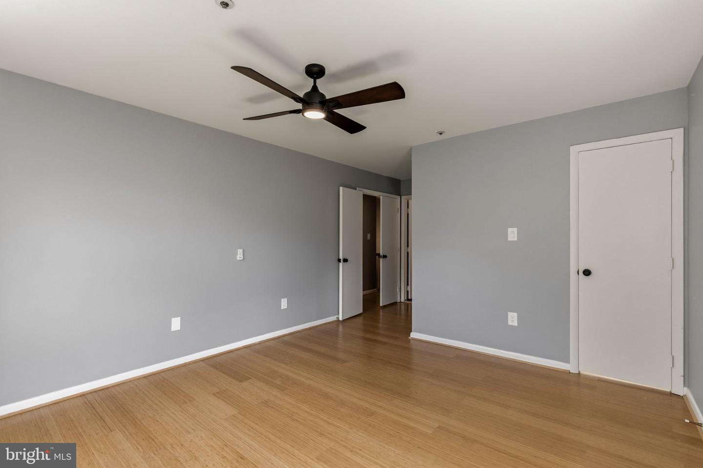 10344 Royal Woods Ct Property Photo 19