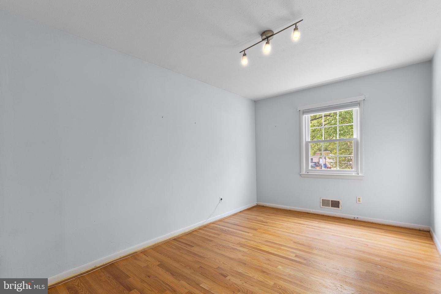 1007 Ruppert Rd Property Photo 21