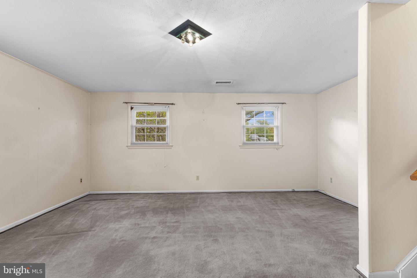 1007 Ruppert Rd Property Photo 27