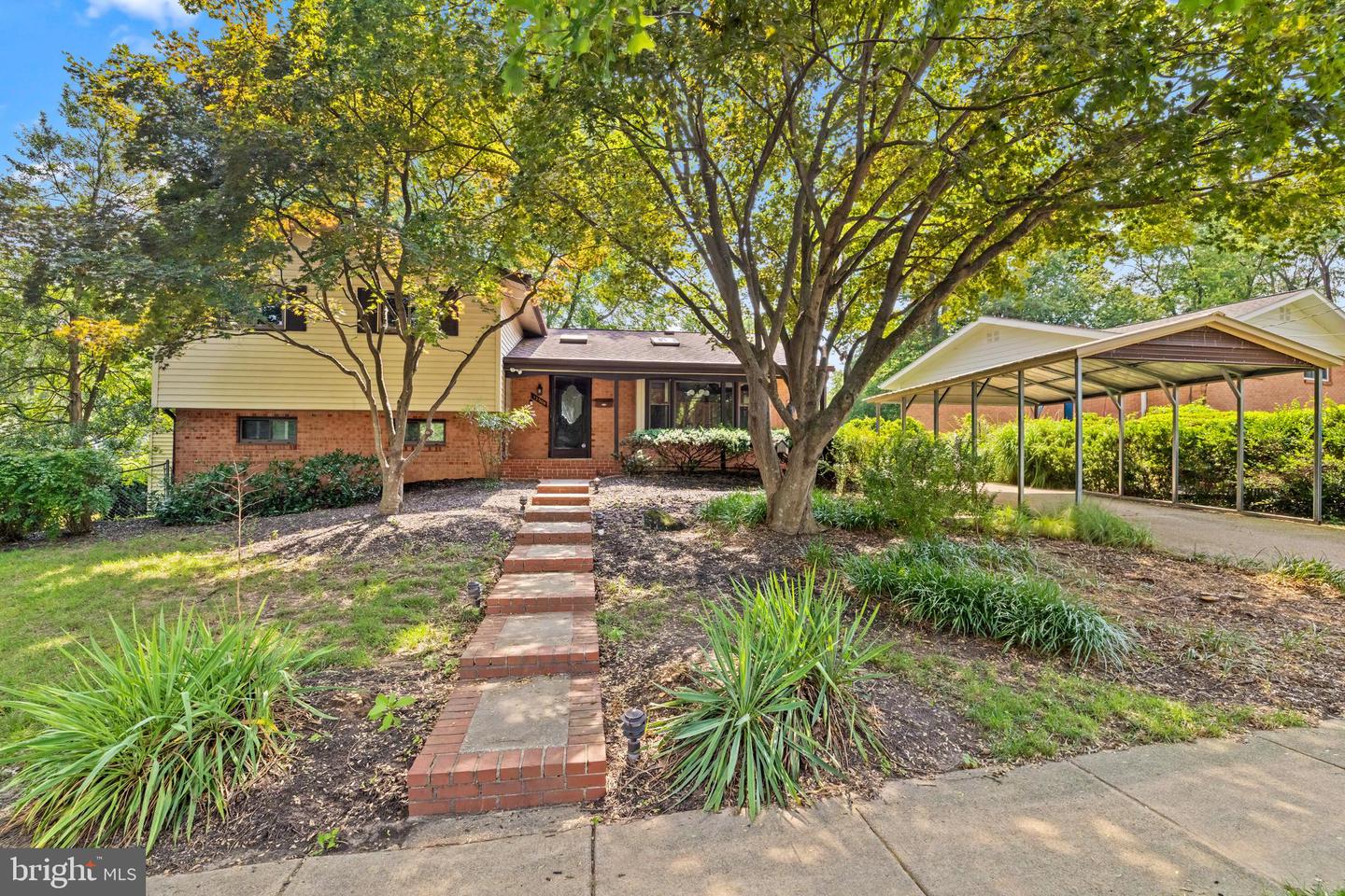 12508 MONTCLAIR DR