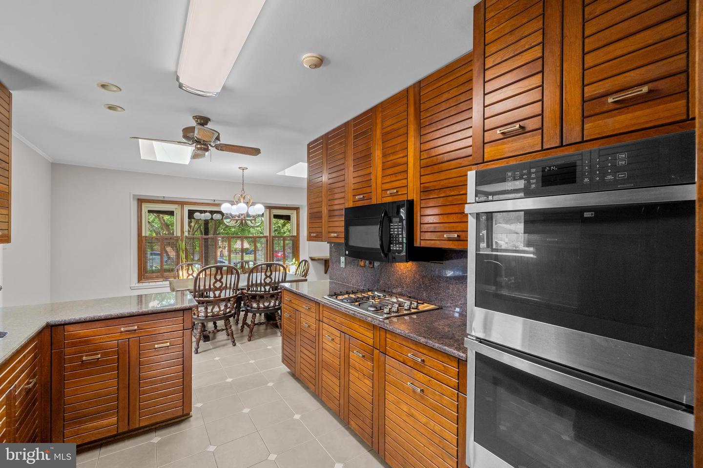 12508 Montclair Dr Property Photo 9