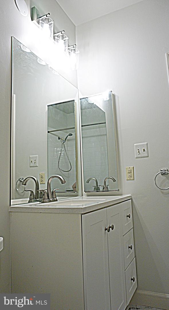 10824 Antigua Ter #103 Property Photo 14