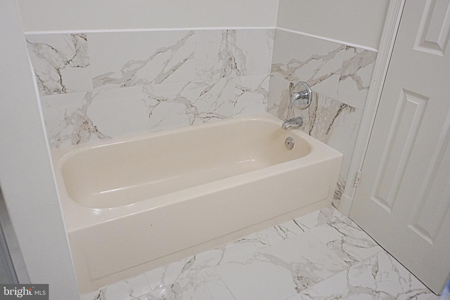 10824 Antigua Ter #103 Property Photo 15