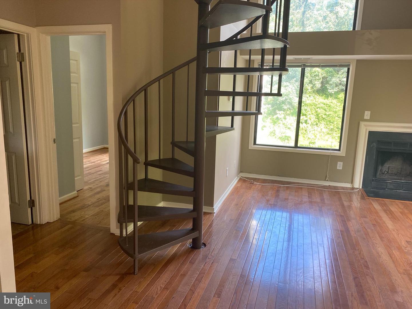 18472 BISHOPSTONE CT #242 Property Photo 1