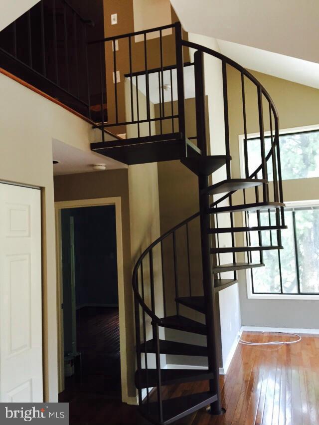 18472 Bishopstone Ct #242 Property Photo 7