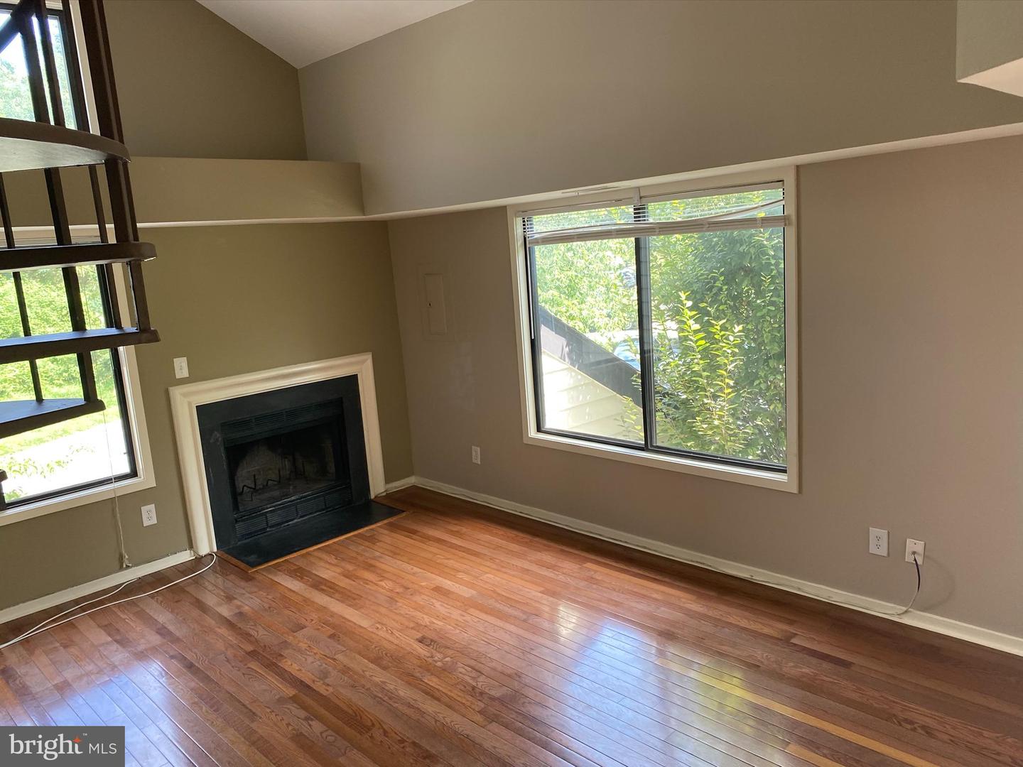 18472 Bishopstone Ct #242 Property Photo 9