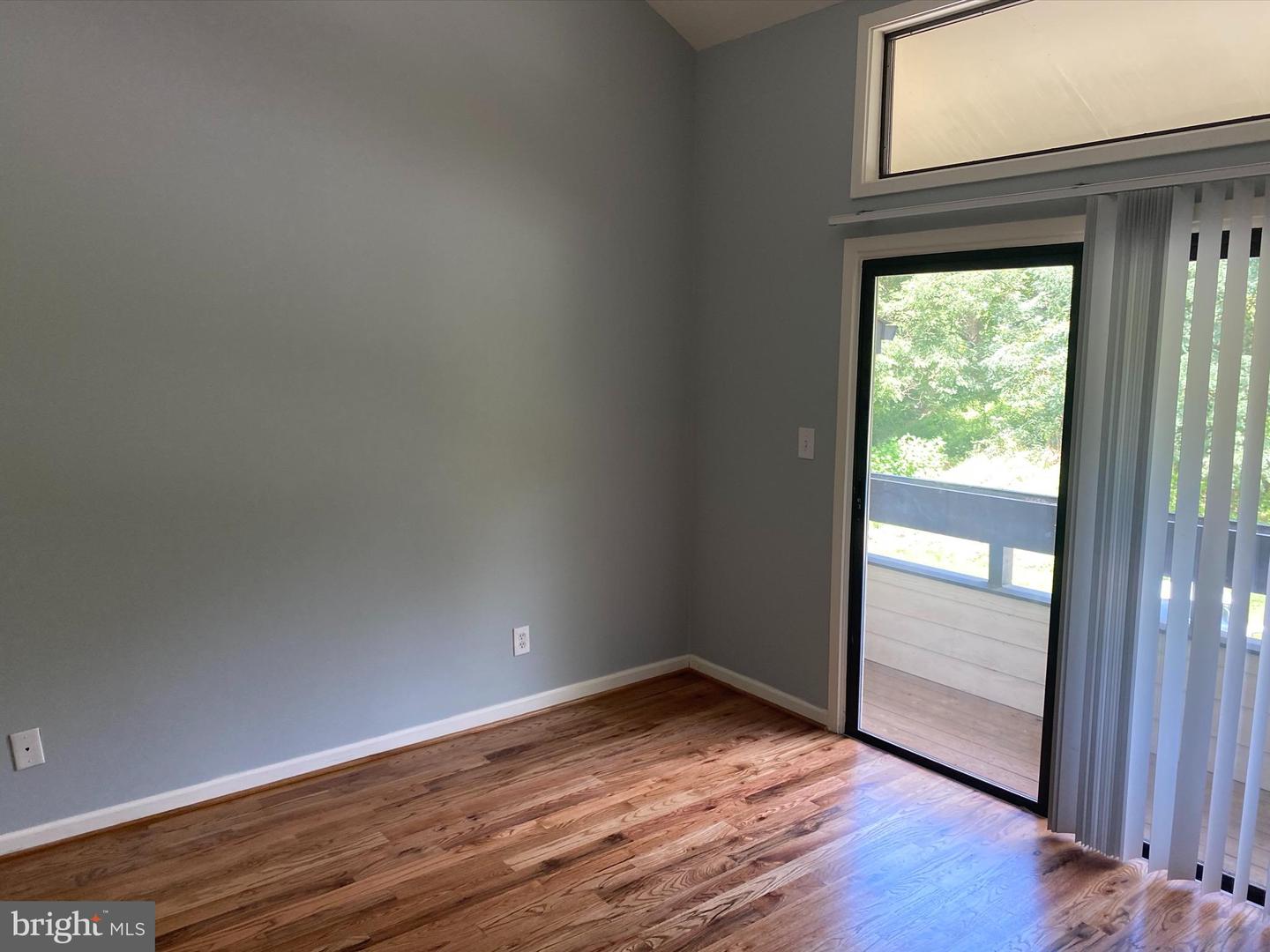 18472 Bishopstone Ct #242 Property Photo 30