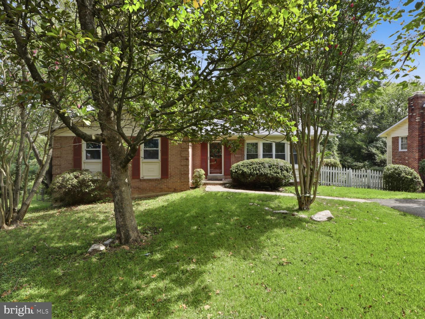 12823 Camellia Dr Property Photo 1