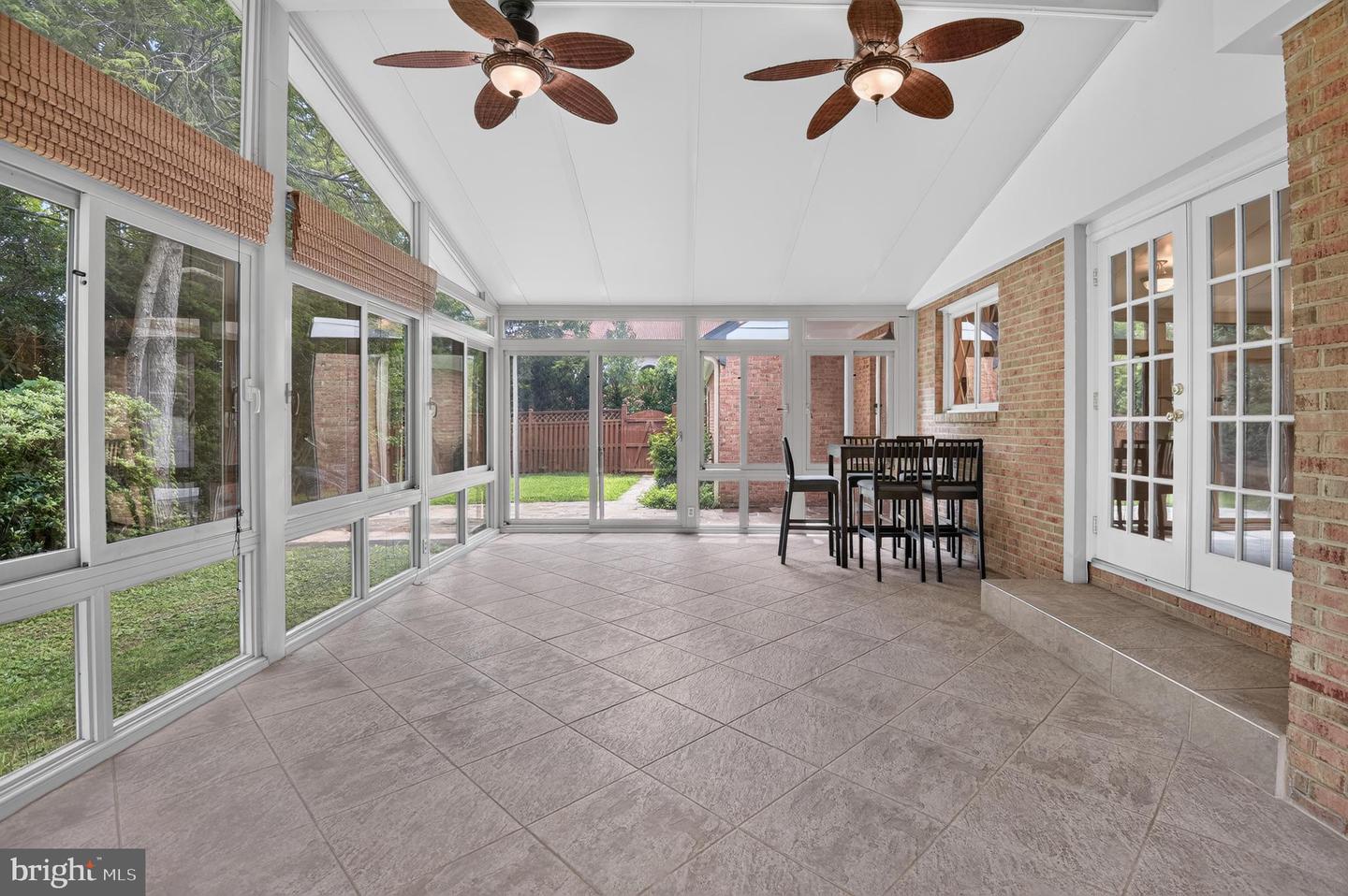 9612 Annlee Ter Property Photo 2