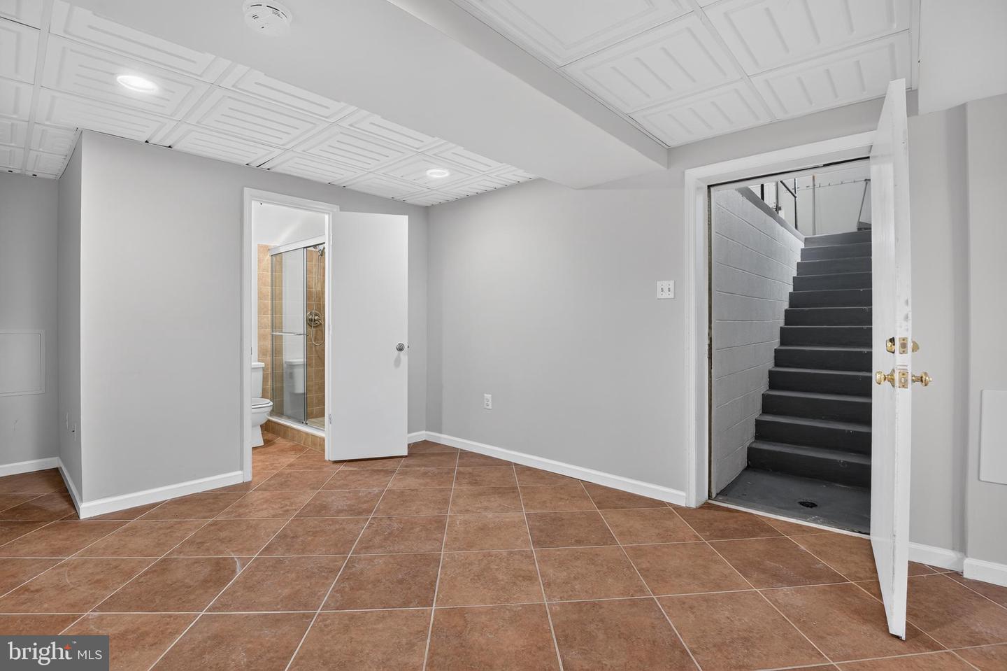 9612 Annlee Ter Property Photo 20
