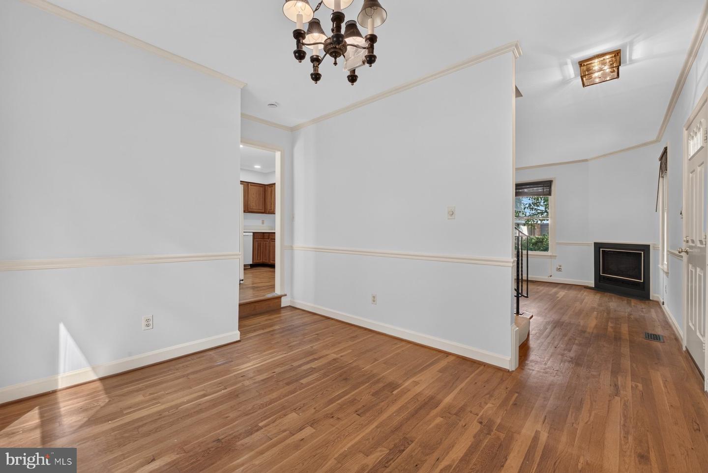 2813 Beechbank Rd Property Photo 7