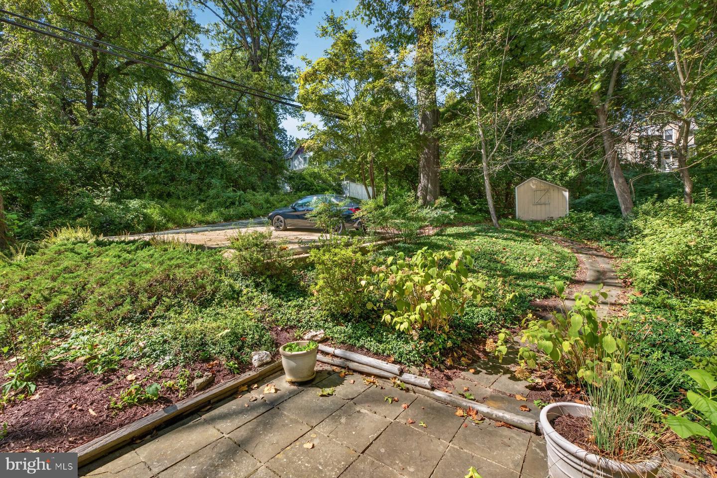 2813 Beechbank Rd Property Photo 29