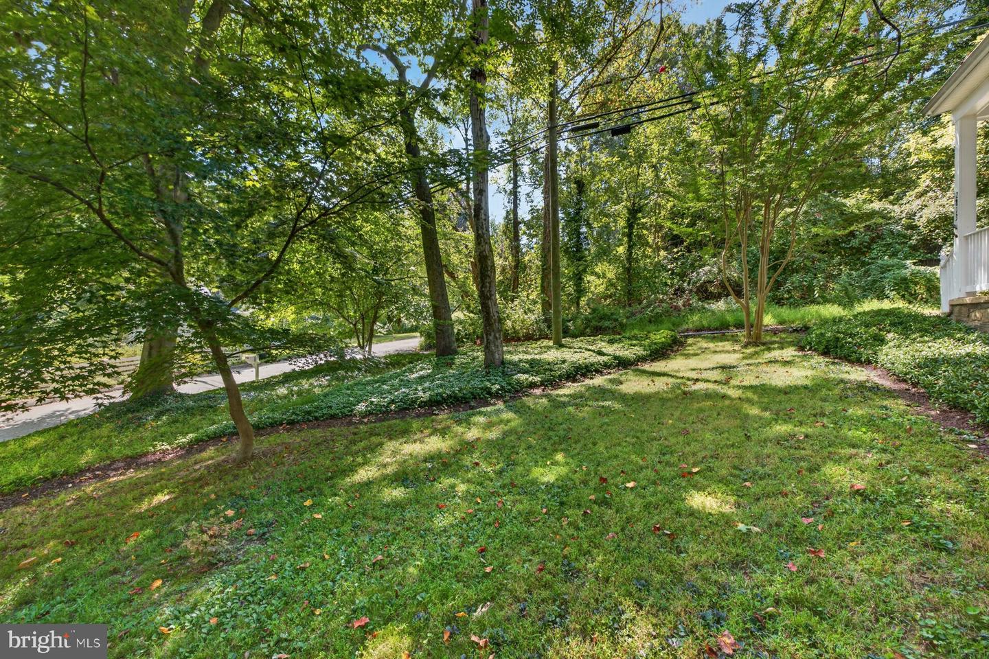 2813 Beechbank Rd Property Photo 33