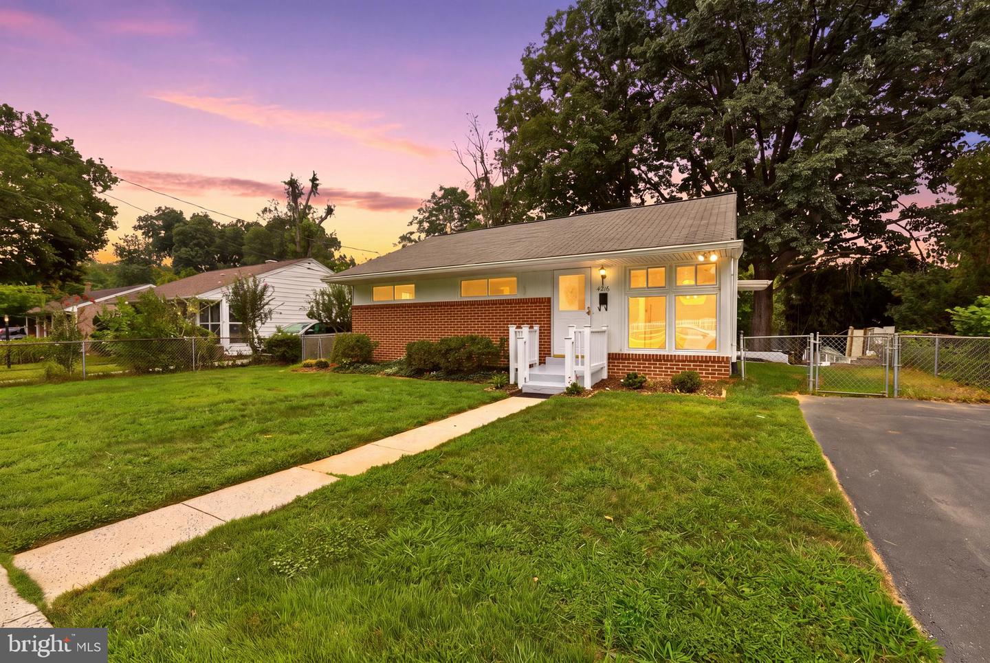4216 Federal St Property Photo 30