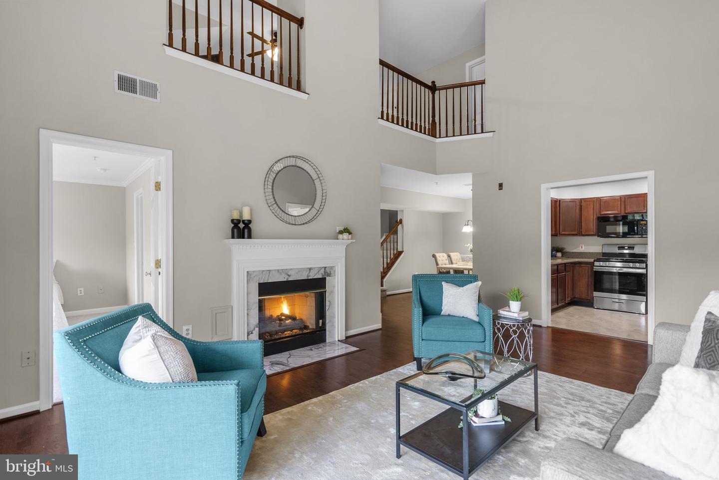 15301 DIAMOND COVE TER #8-B