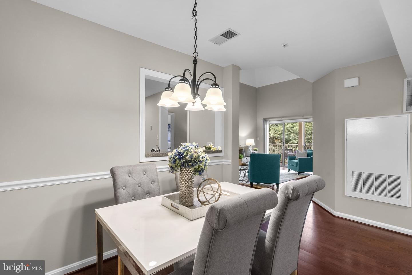 15301 Diamond Cove Ter #8-b Property Photo 7