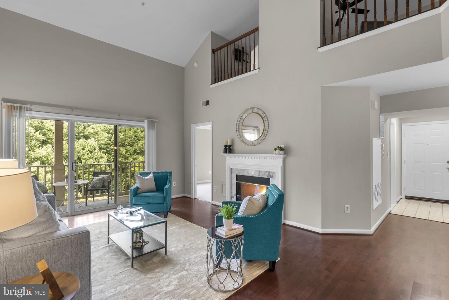 15301 Diamond Cove Ter #8-b Property Photo 9