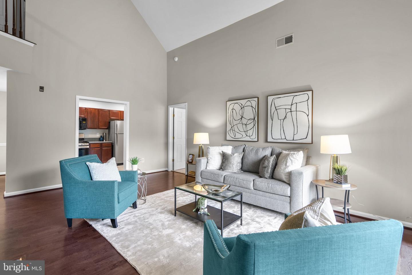 15301 Diamond Cove Ter #8-b Property Photo 10