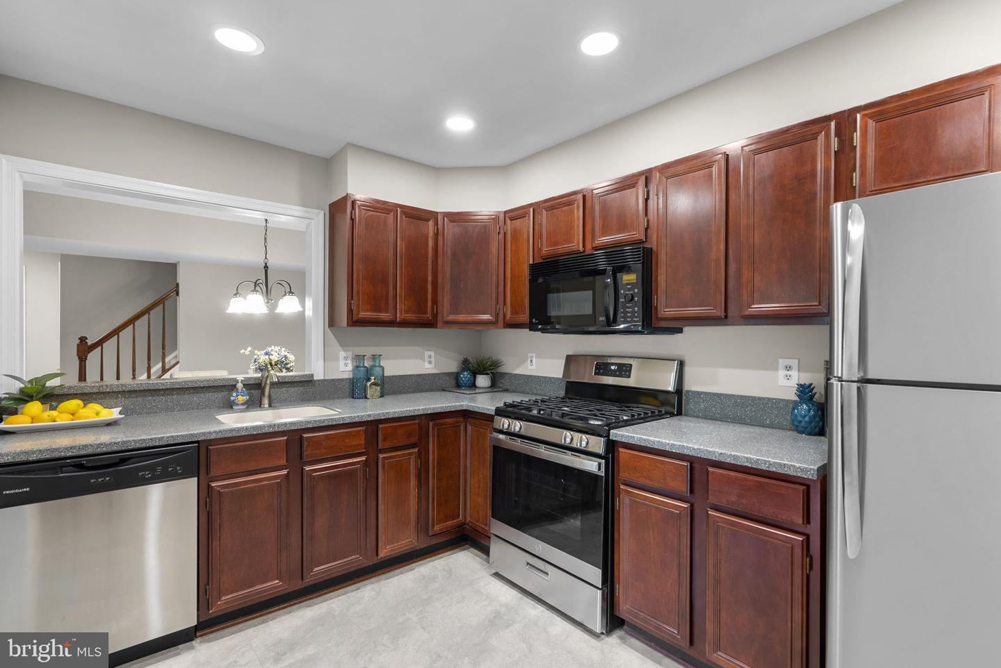 15301 Diamond Cove Ter #8-b Property Photo 15