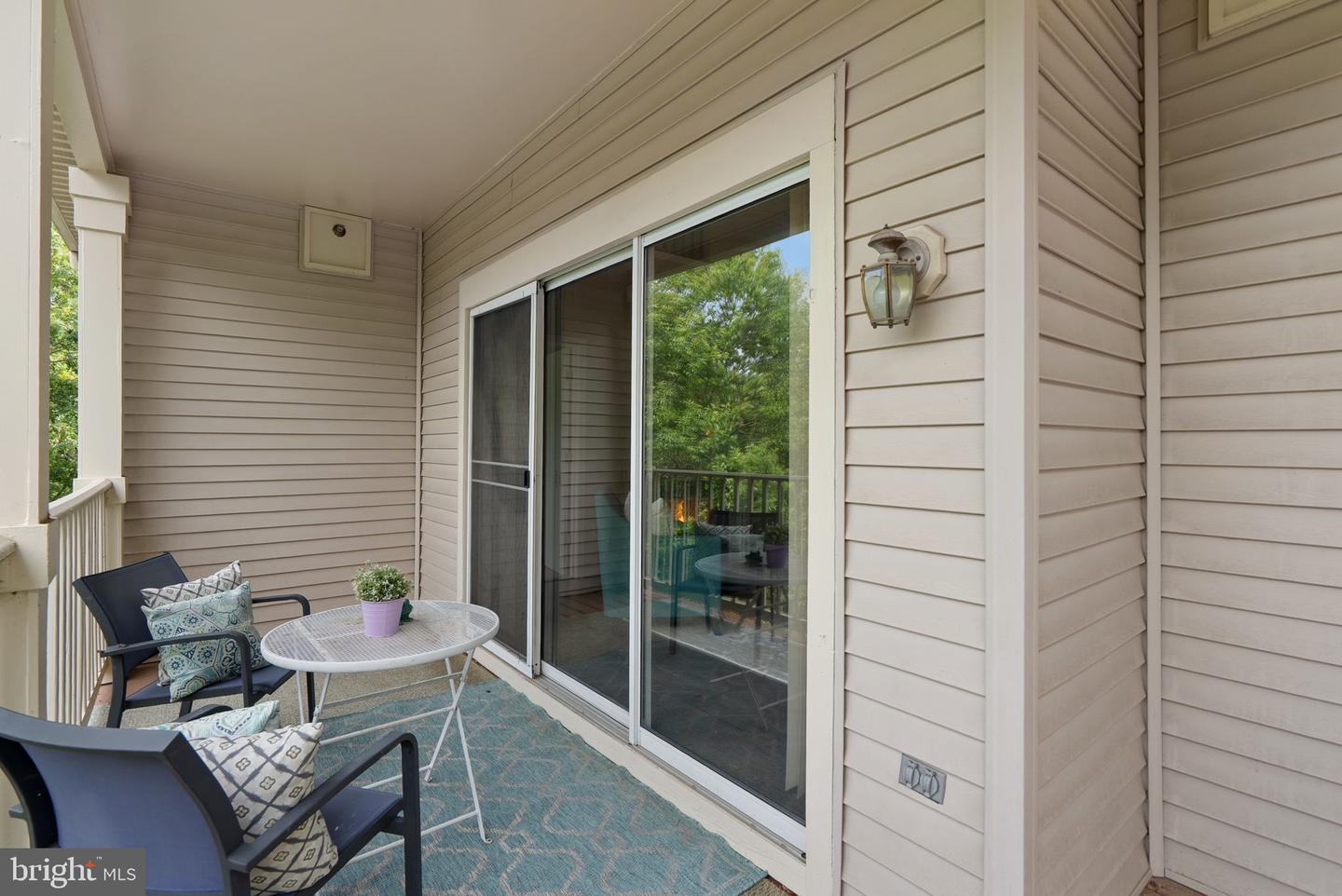 15301 Diamond Cove Ter #8-b Property Photo 19