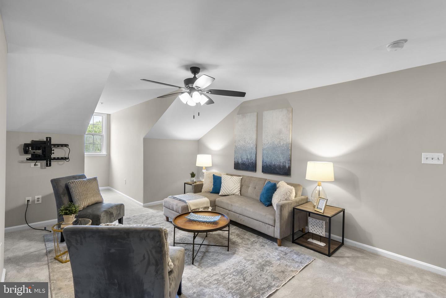 15301 Diamond Cove Ter #8-b Property Photo 33