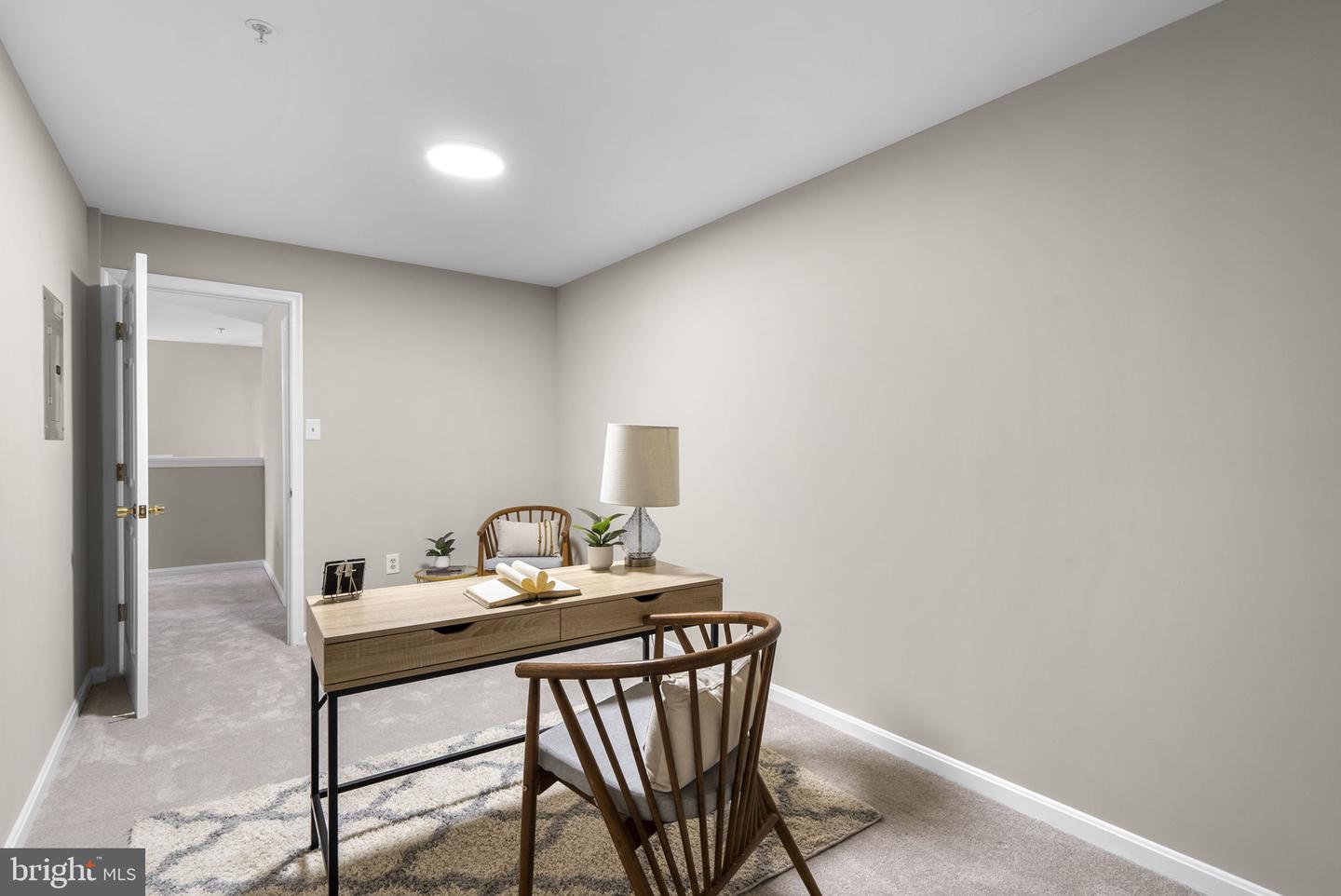 15301 Diamond Cove Ter #8-b Property Photo 39