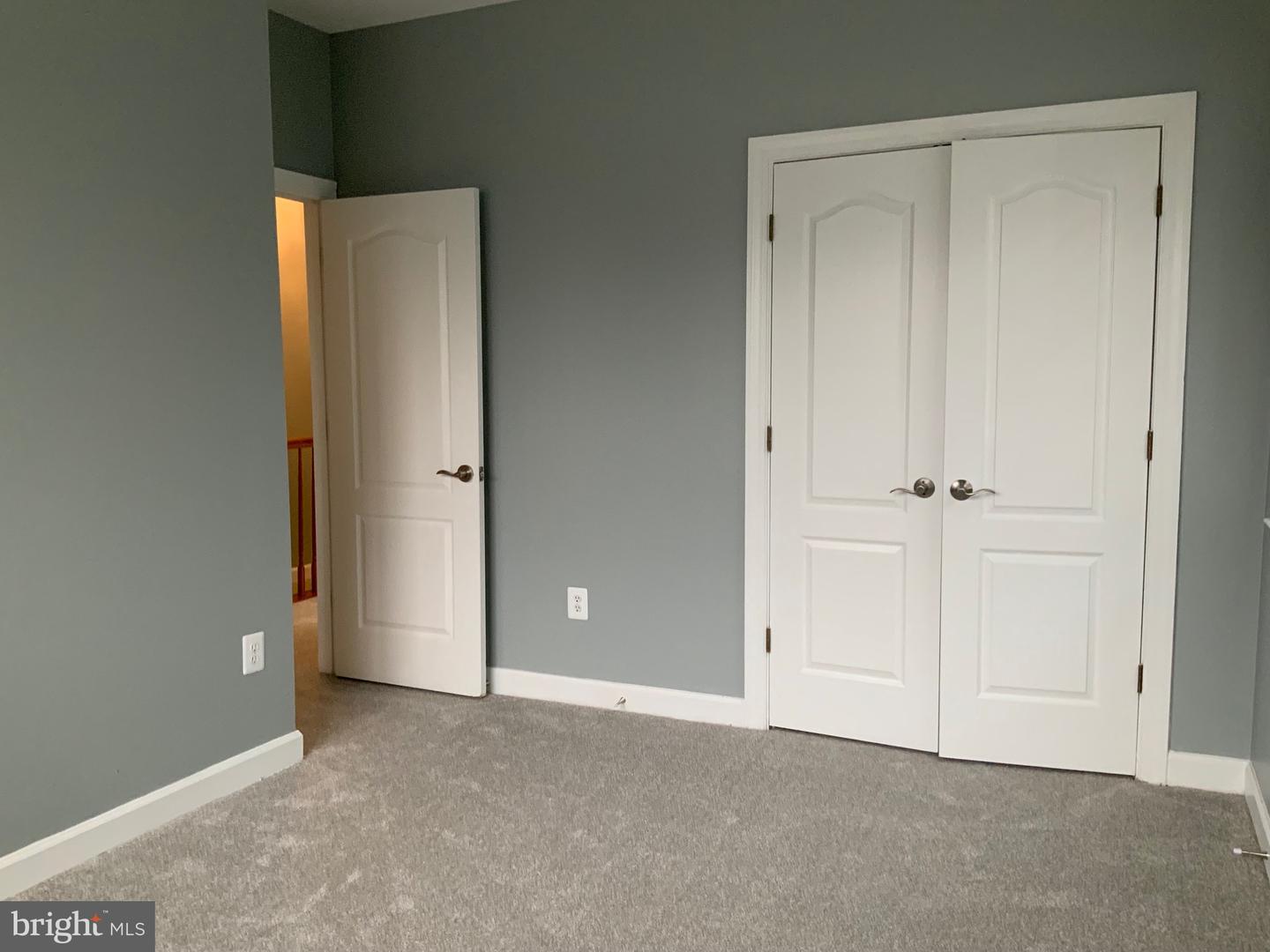 3301 Castle Ridge Cir #36 Property Photo 25