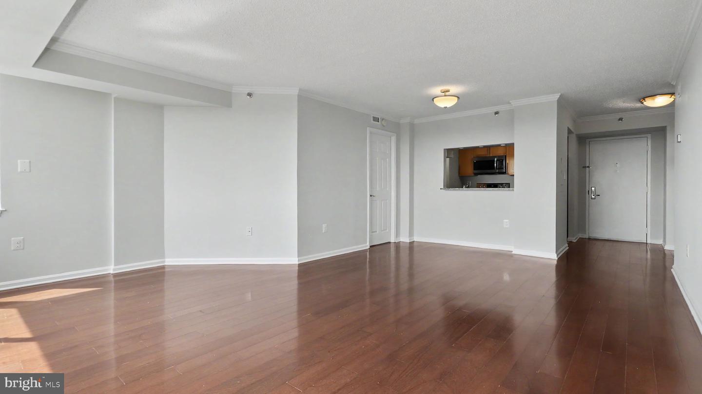 10101 Grosvenor Place #2006 Property Photo 6