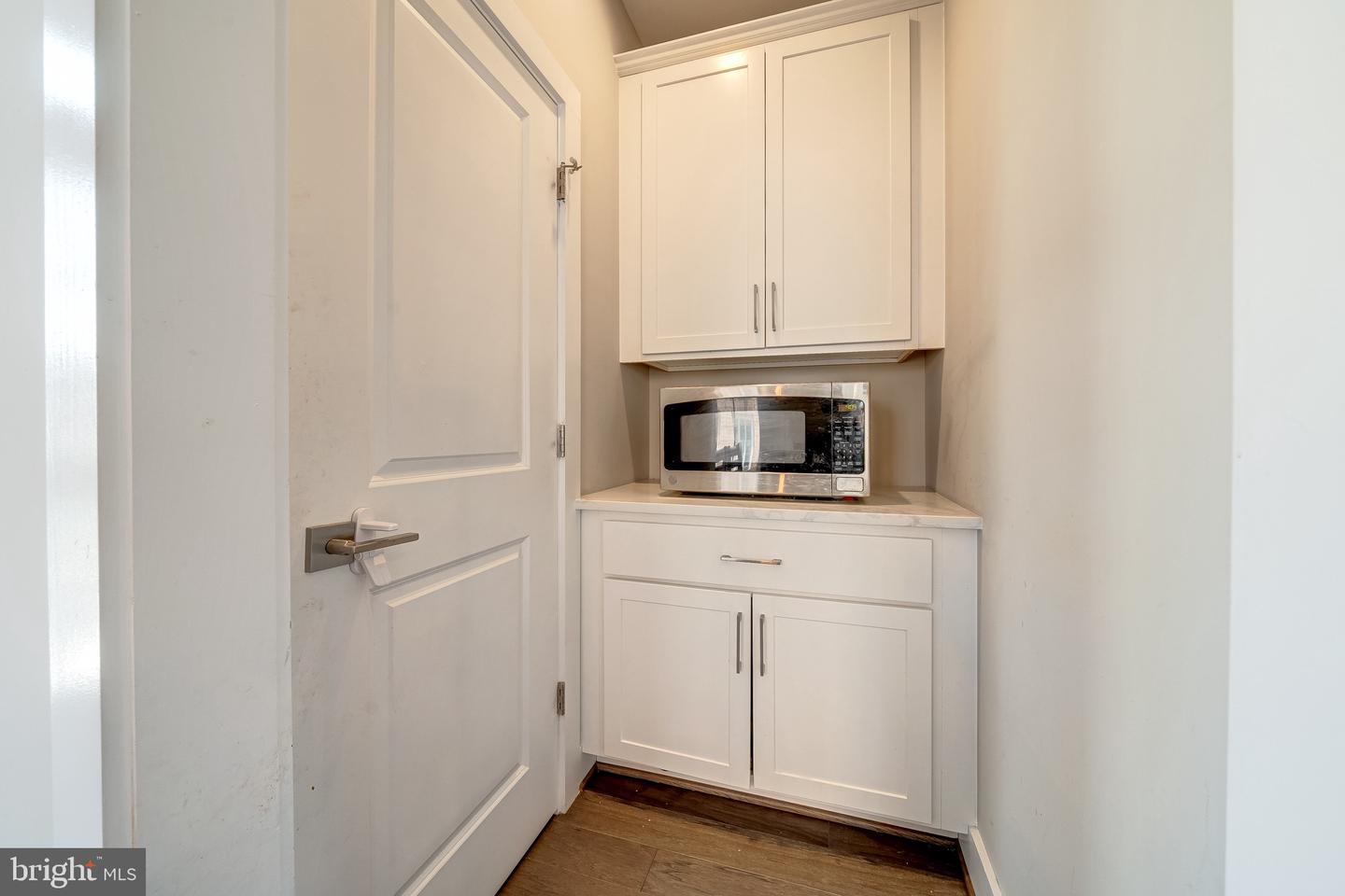 15948 Chieftain Ave Property Photo 13