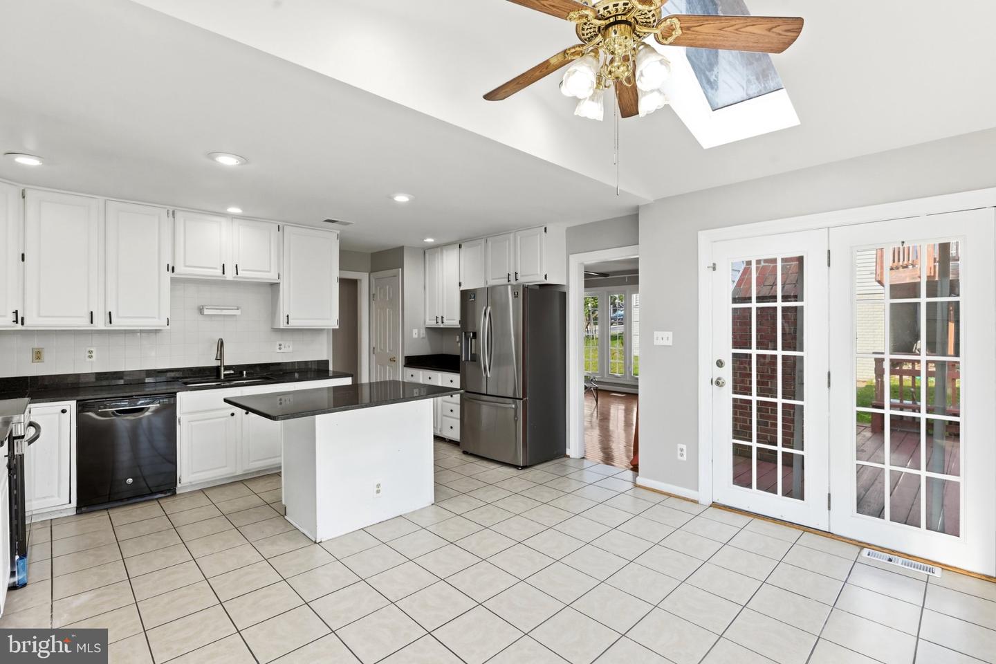 4416 Meanderwood Dr Property Photo 15