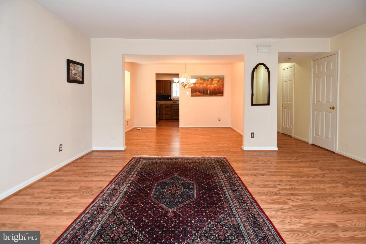 3815 Lansdale Ct #73-11 Property Photo 3
