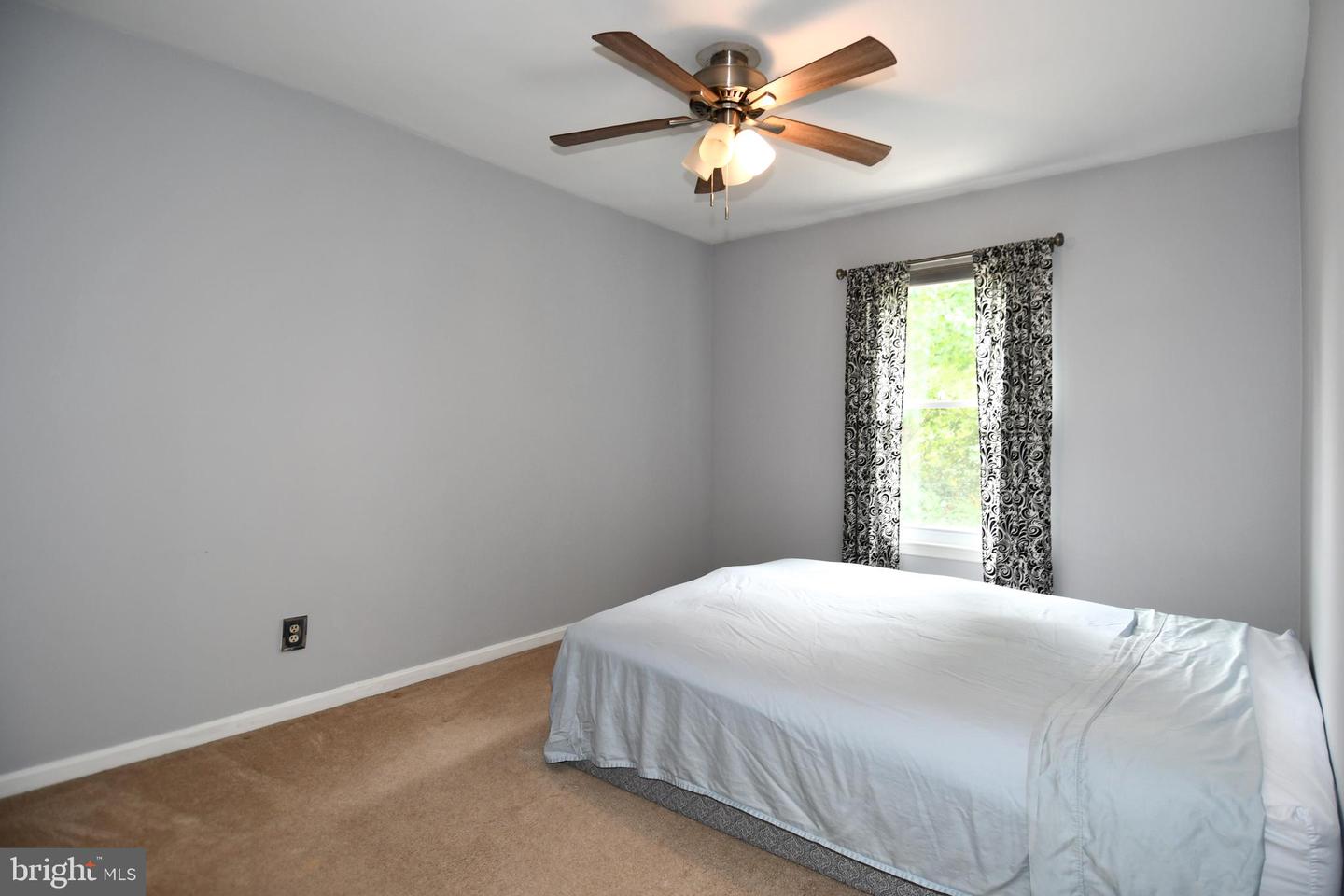 3815 Lansdale Ct #73-11 Property Photo 29