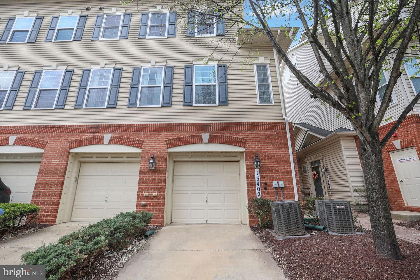 13402 Roberts Tavern Ct #2242 Property Photo 1