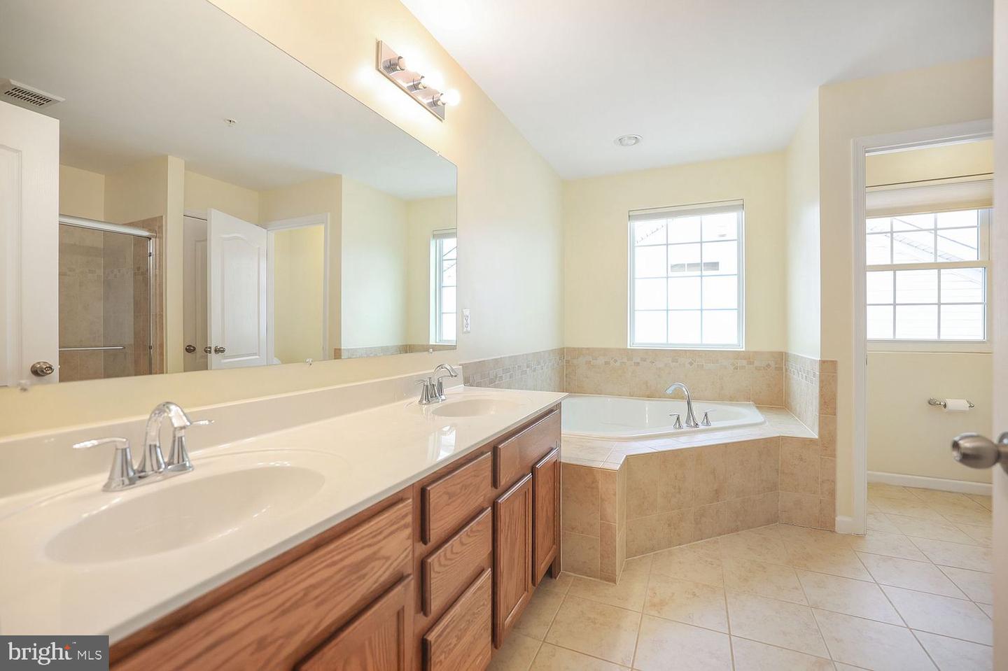 13402 Roberts Tavern Ct #2242 Property Photo 14